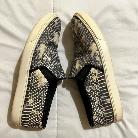 Cole Haan womens slip on Bowie light blue snakeskin shoes 7.5 slip on sneaker‍‍ - Picture 7 of 14